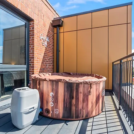 Apartmán Penthouse With Hot Tub & View Of Minister