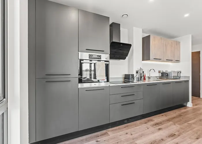 Penthouse With Hot Tub & View Of Minister Apartament York