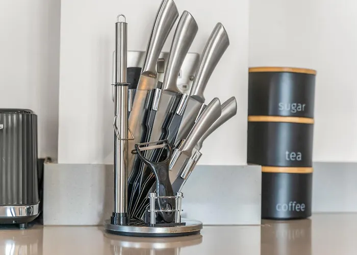 Penthouse With Hot Tub & View Of Minister * York