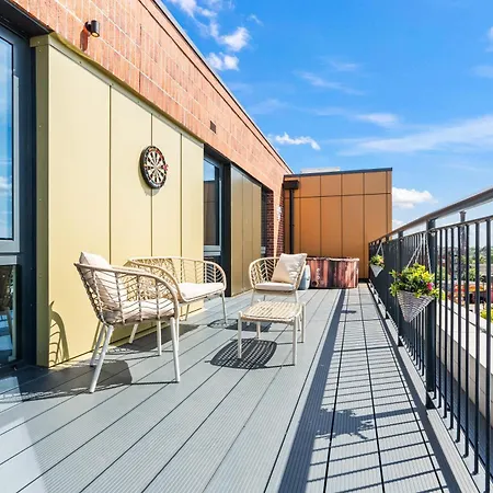 Penthouse With Hot Tub & View Of Minister Appartement