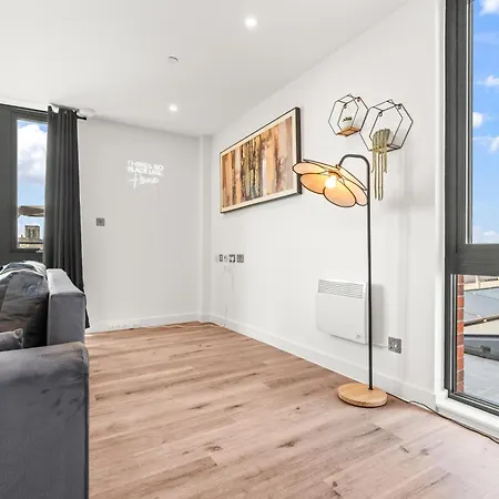 Appartement Penthouse With Hot Tub & View Of Minister York